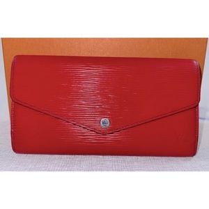💯AUTHENTIC LOUIS VUITTON SARAH BIFOLD LONG WALLET EPI LEATHER CASTILIAN RED